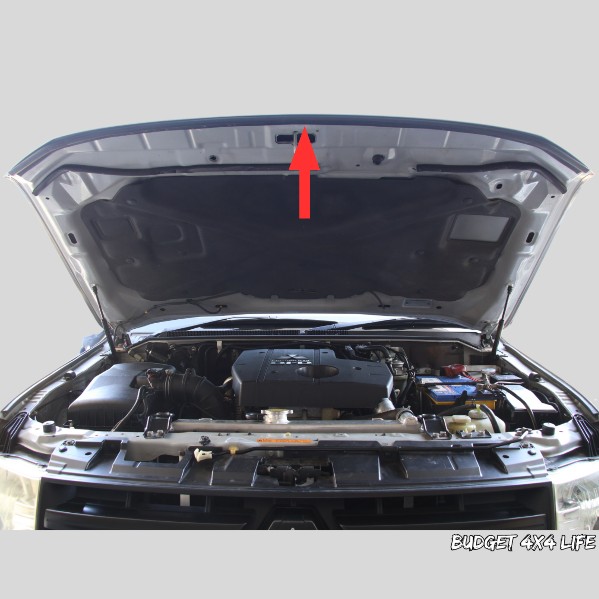 Bonnet Rubber Seals for Mitsubishi Pajero NS, NT, NW, NX (2006–2021)