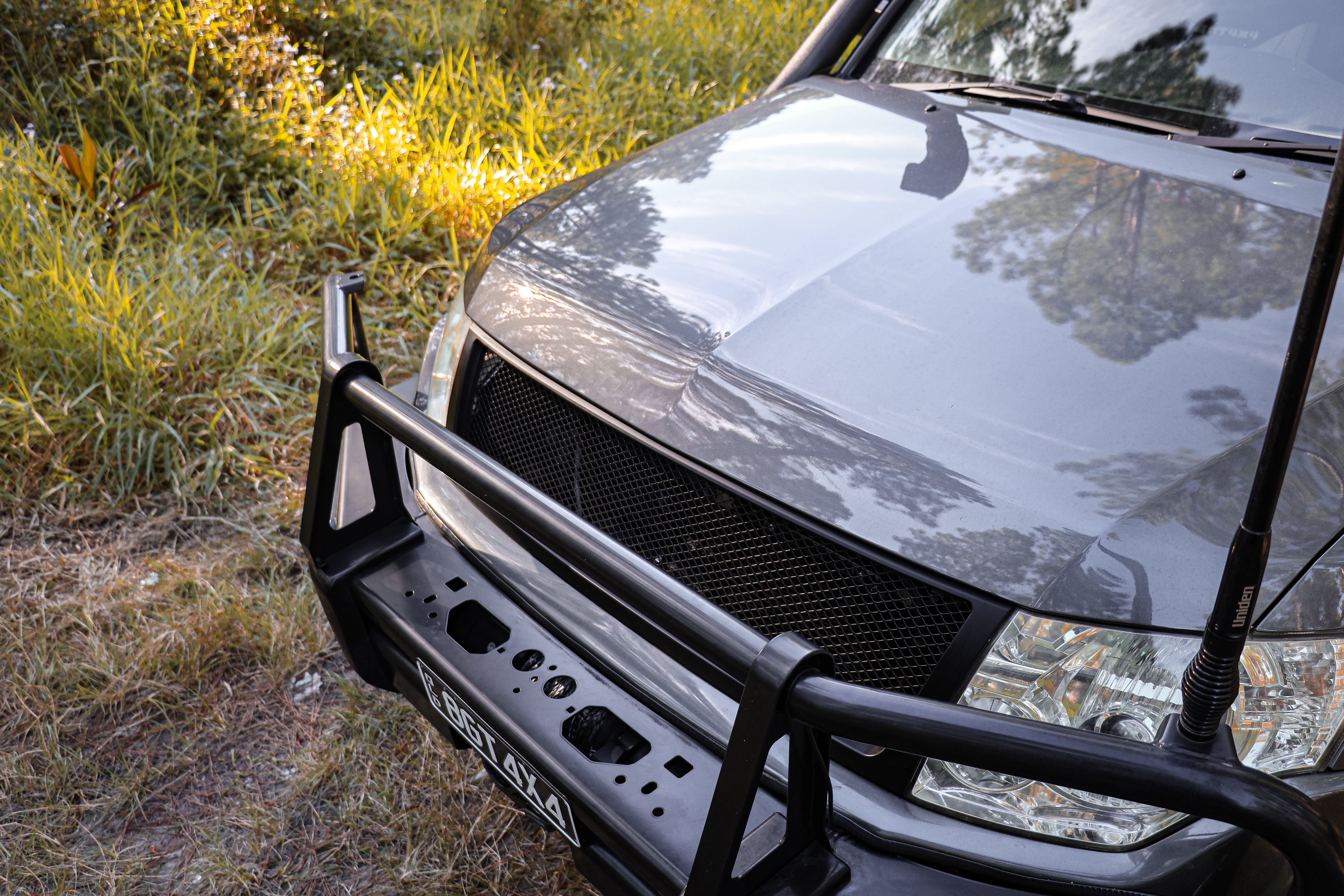 Black Mesh Grille for Mitsubishi Pajero NS, NT, NW, NX (2006–2021)