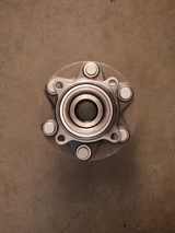 Japanese-Made Wheel Bearing Hub for Mitsubishi Pajero NS, NT, NW, NX (LWB, 2006–2021)