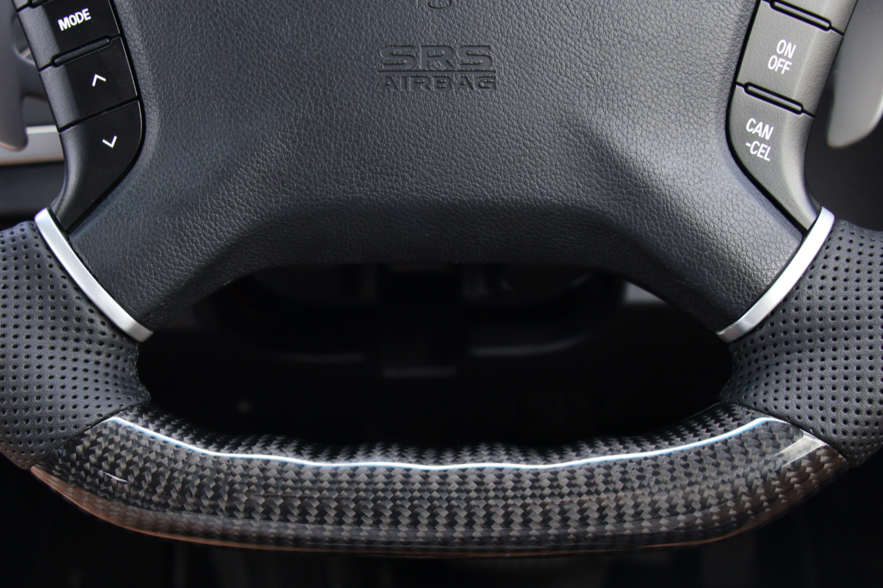 Carbon Fibre Performance Steering Wheel for Mitsubishi Pajero NS, NT, NW, NX (2006–2021)