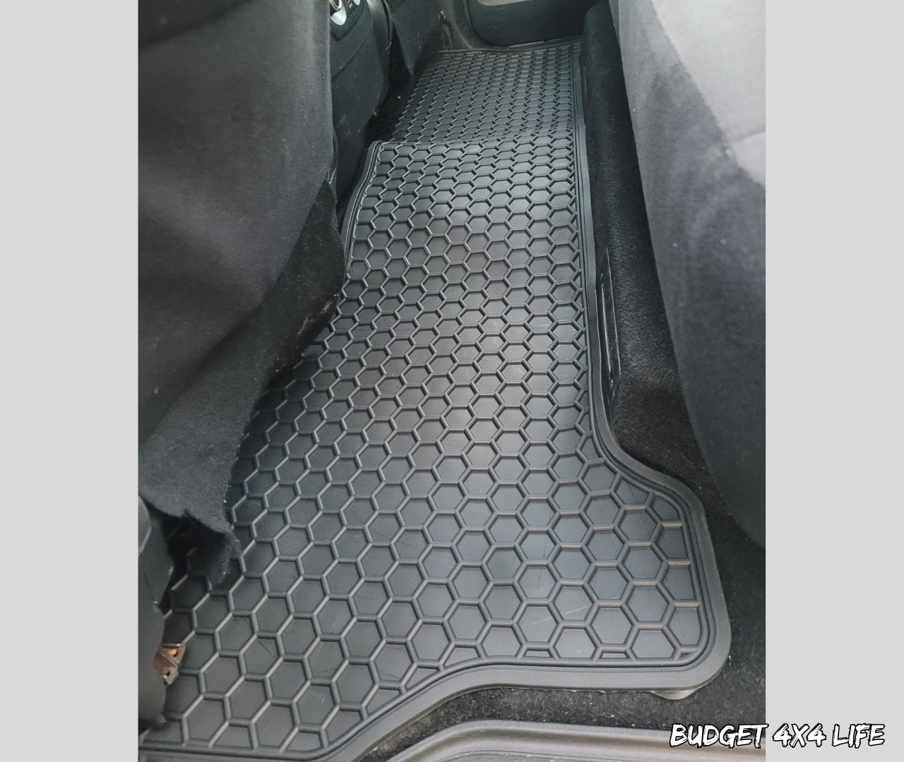 Heavy-Duty Floor Mats for Mitsubishi Pajero NS, NT, NW, NX (2006–2021)