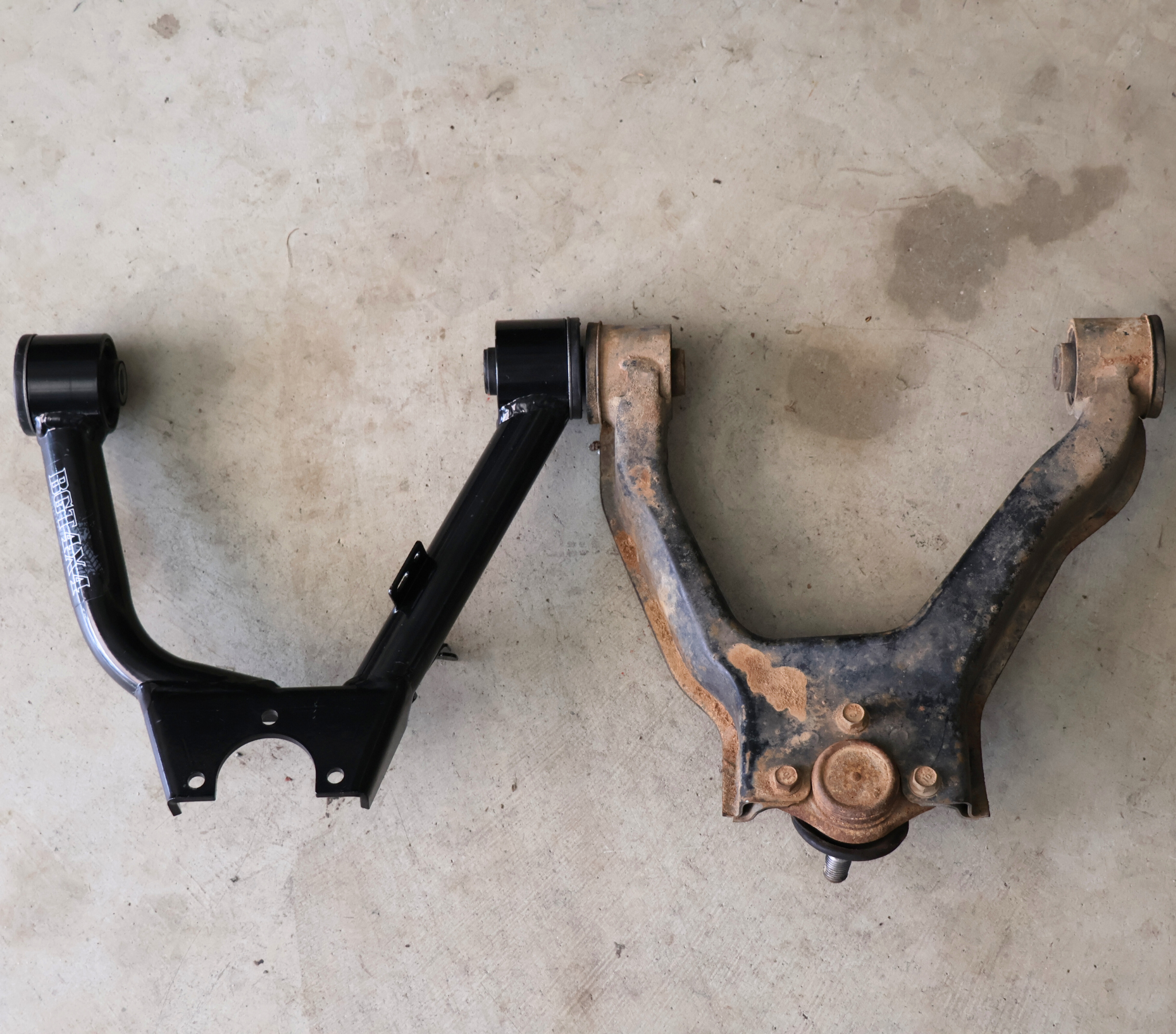Upgraded Upper Control Arms Mitsubishi Pajero NM NP NS NT NW NX 2000-2021