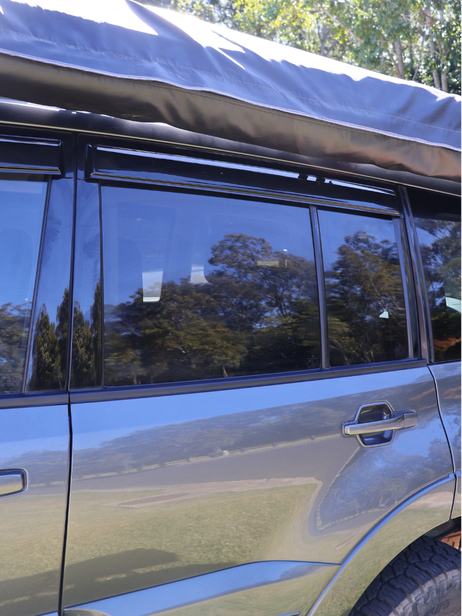 Weatherstrips for Mitsubishi Pajero NM, NP, NS, NT, NW, NX (2000–2021)