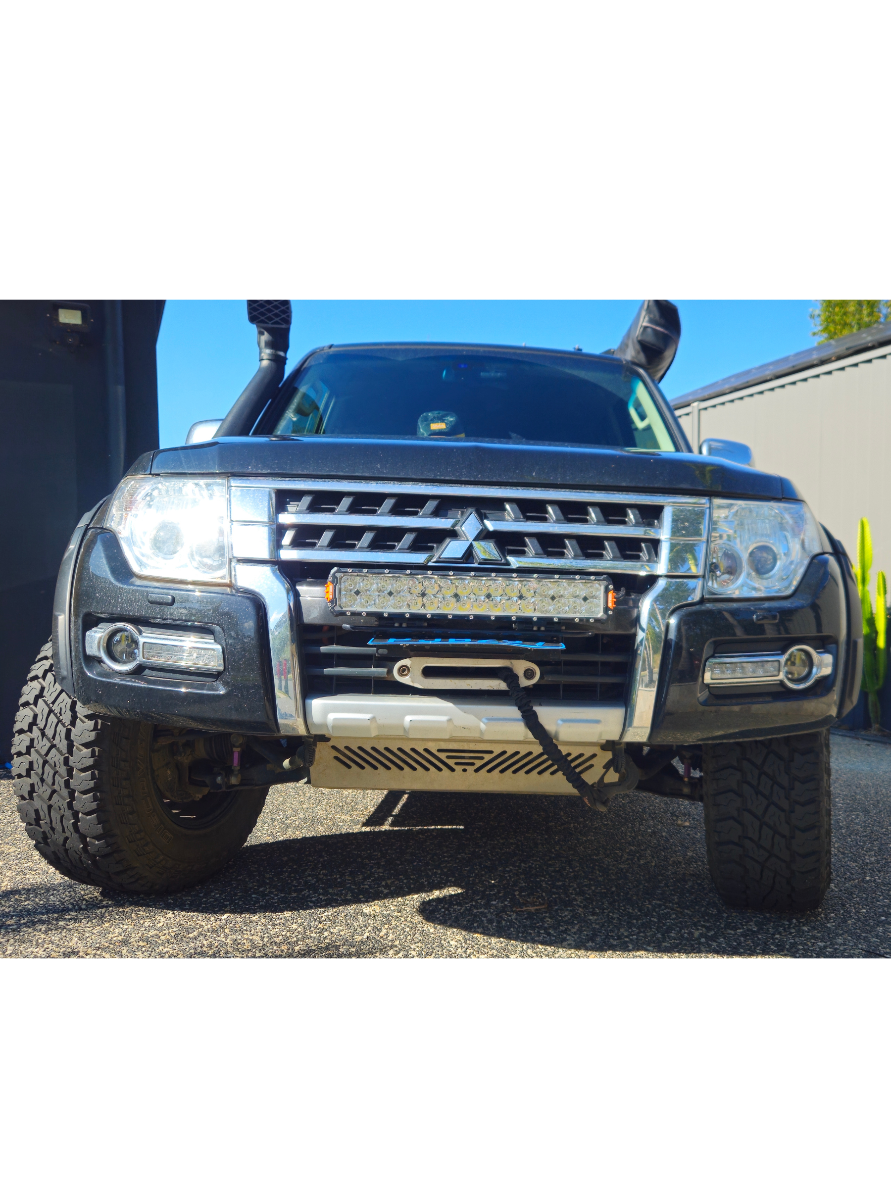 Hidden Winch Cradle for Mitsubishi Pajero NM-NX (2000-2021)