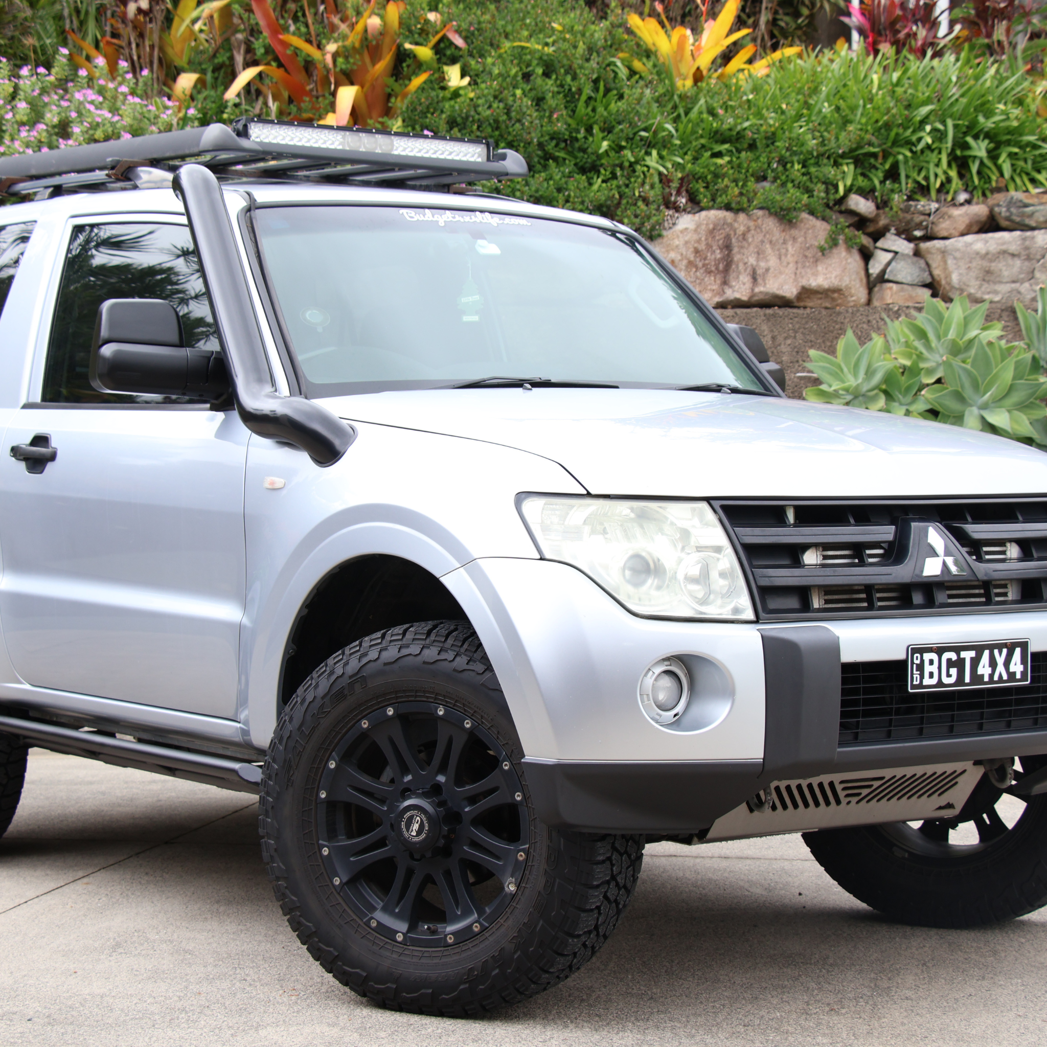 Fabwitz 4" Stainless Steel Snorkel (Seamless Powder Coated) for Mitsubishi Pajero 2006-2021 NS-NX