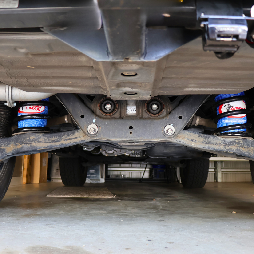 Airbag Man Airbag Kit for Mitsubishi Pajero NM-NX (Raised Suspension)