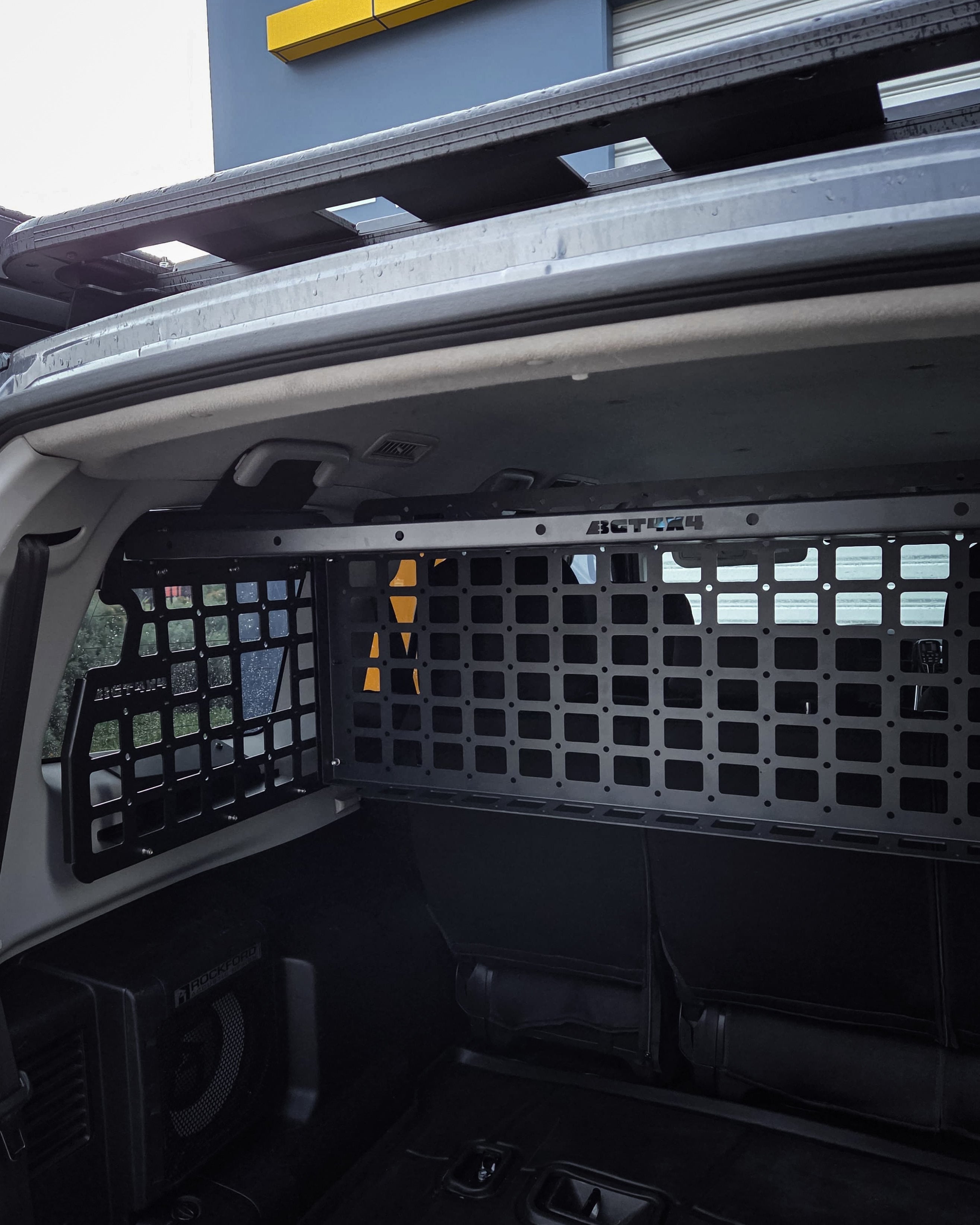 Rear Window MOLLE Panels for Mitsubishi Pajero NS-NX LWB (2006–2021)