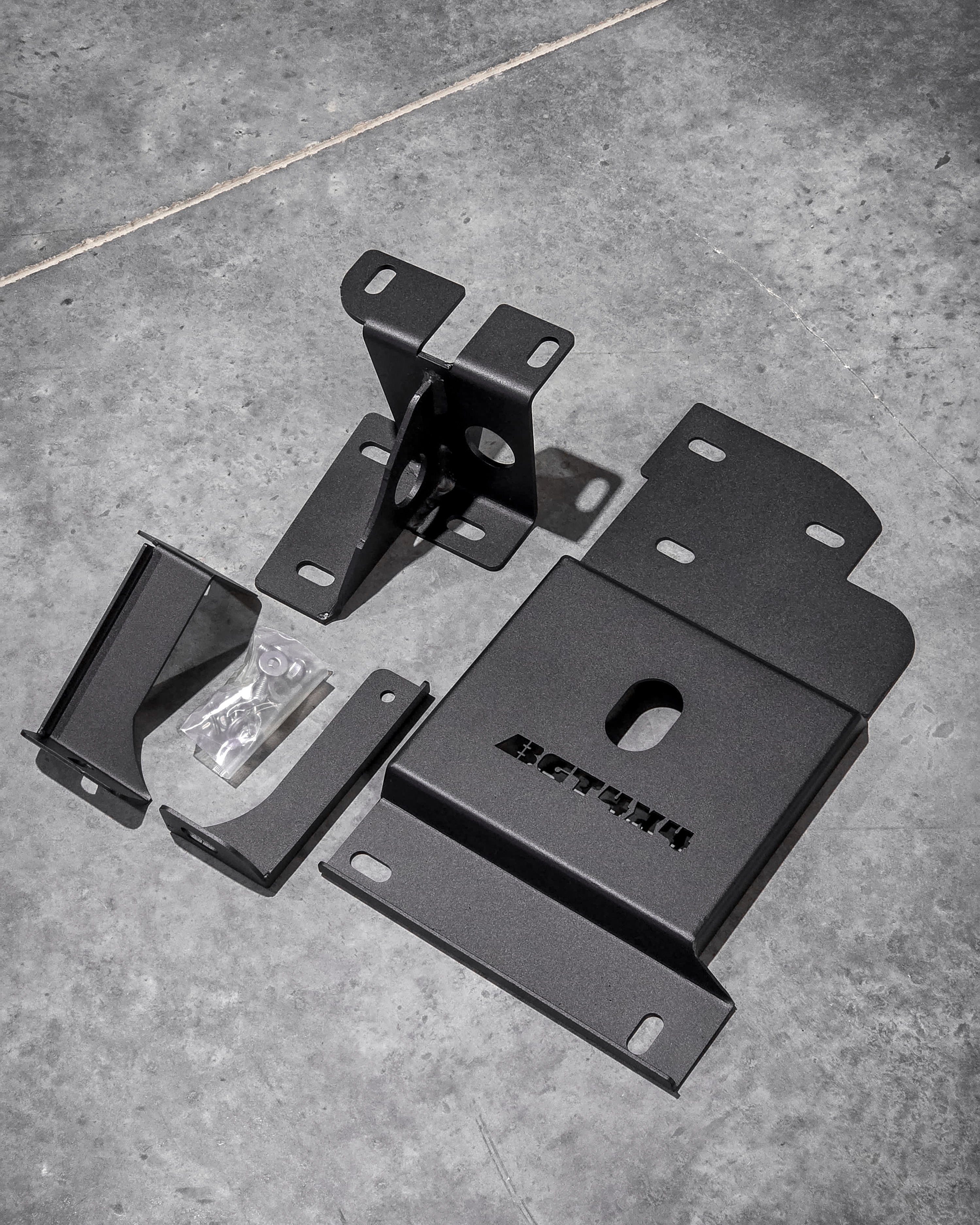Rear Air Conditioning Bash Plate for Mitsubishi Pajero NM-NX (2000-2021)