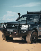 Budget 4x4 Life Windscreen Sticker (60 x 3.3cm) - White