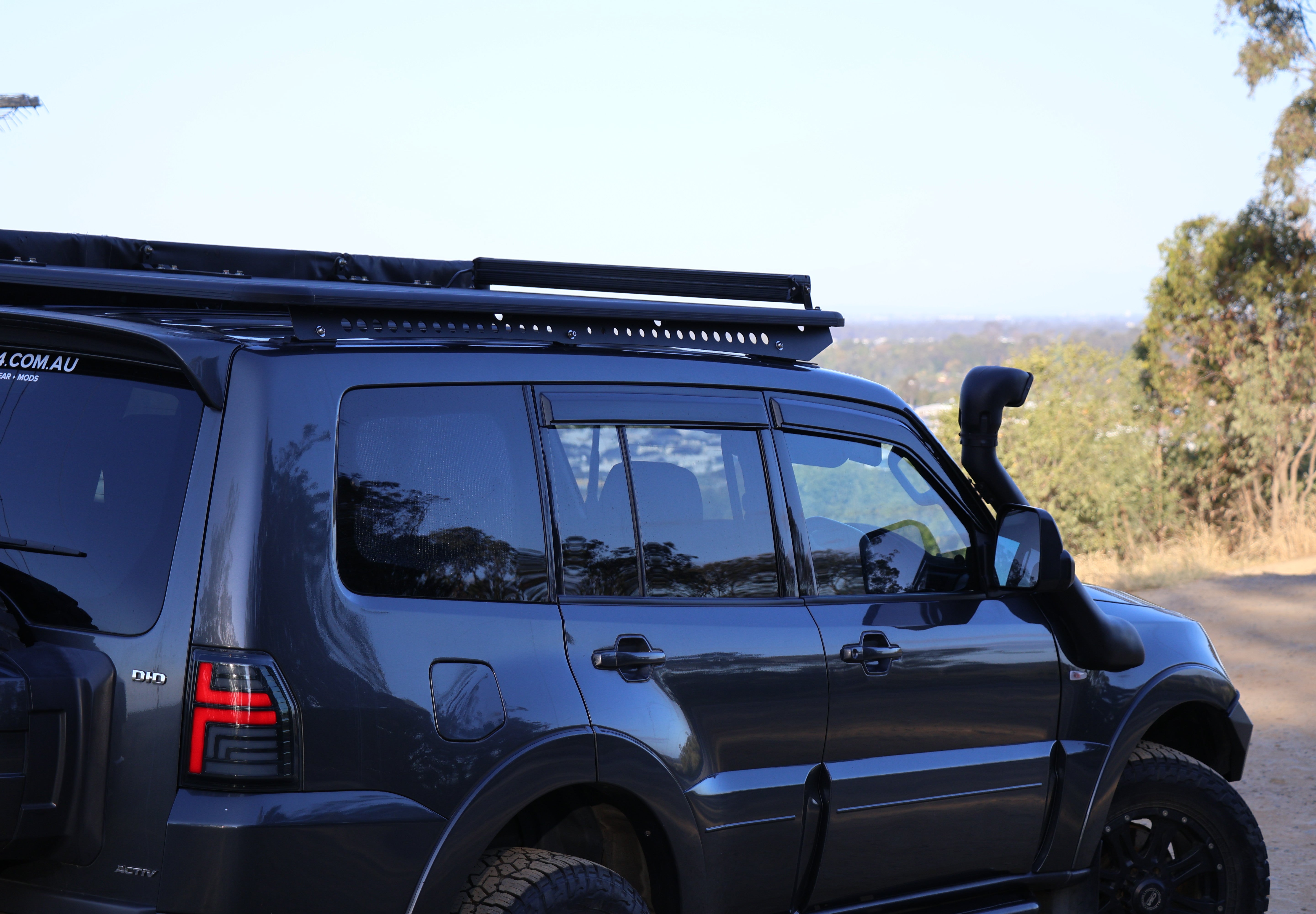 Weather Shields for Mitsubishi Pajero LWB NS, NT, NW, NX (2006–2021)