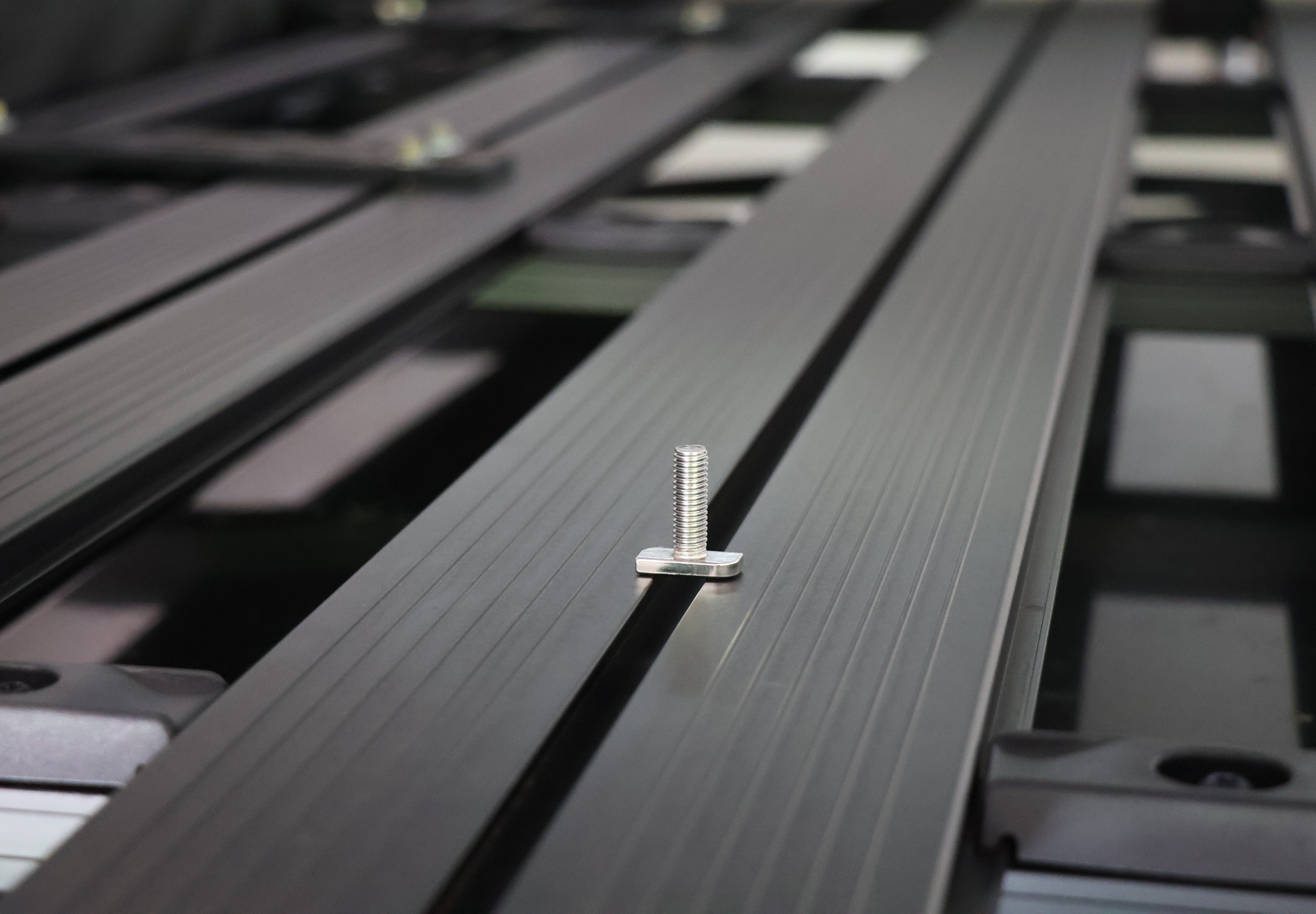 4x 304 Stainless Steel T-Bolt M8x25 for Aluminium Roof Rack