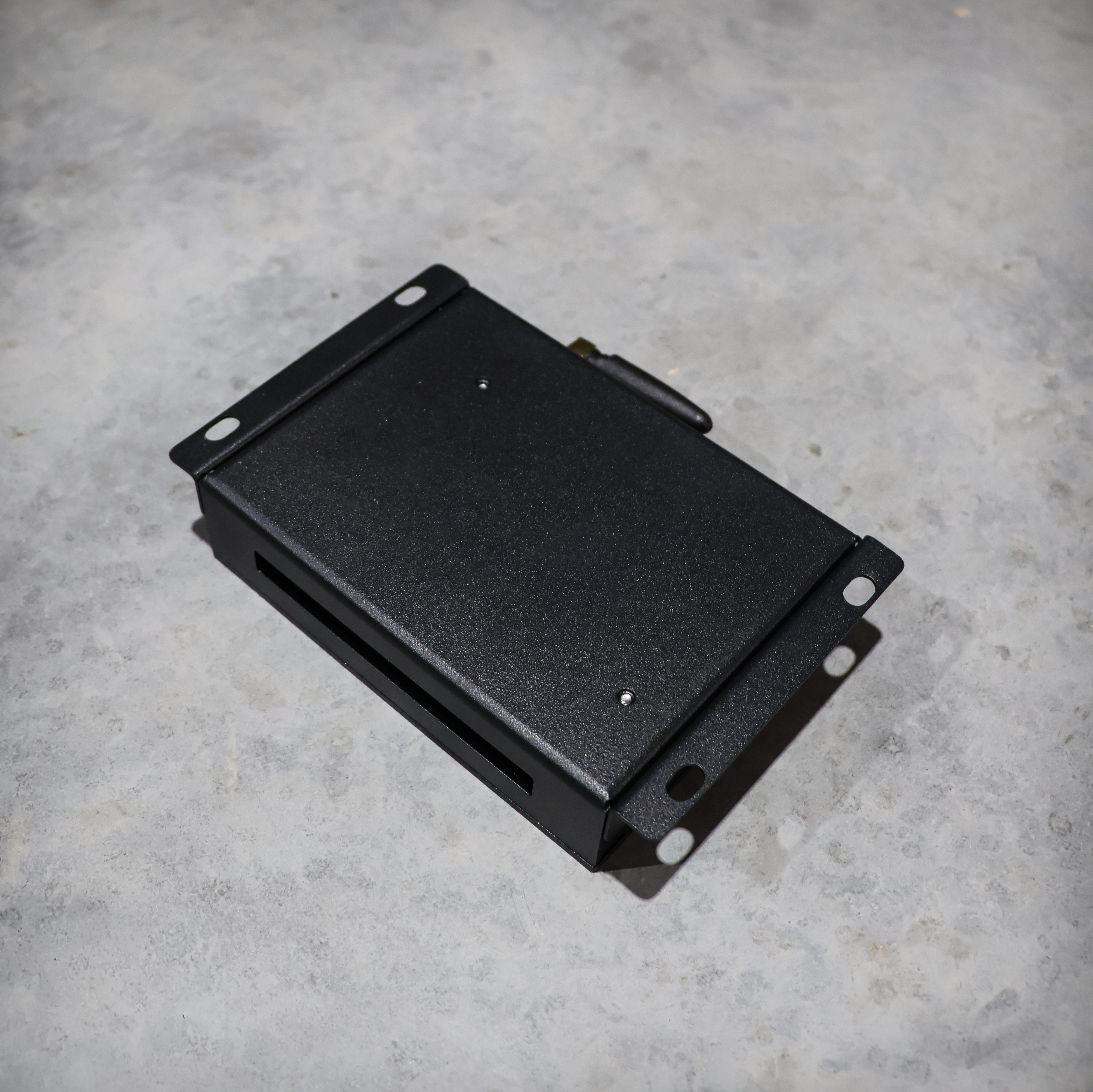 Wireless 6-Switch Grab Handle & Control Box for Mitsubishi Pajero NS-NX (2006-2021)